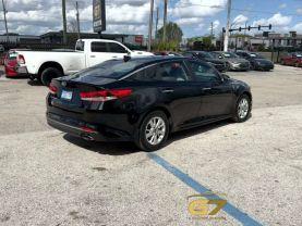 Kia Optima - Thumbnail 8