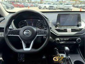 Nissan Altima - Thumbnail 12