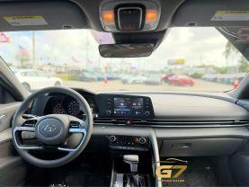 Hyundai Elantra - Thumbnail 17