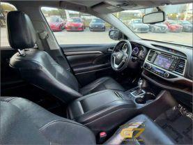 Toyota Highlander - Thumbnail 17