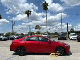 Hyundai Elantra - Thumbnail 6