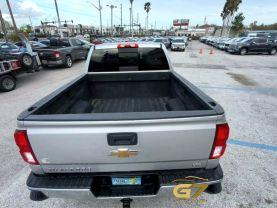 Chevrolet Silverado 1500 Crew Cab - Thumbnail 5