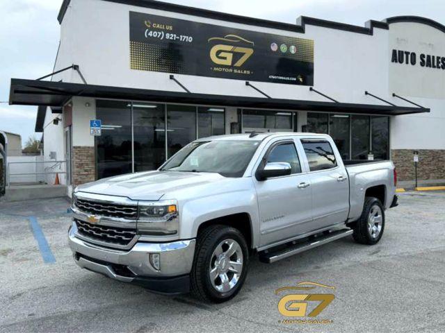 Chevrolet Silverado 1500 Crew Cab - View 1
