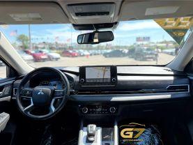 Mitsubishi Outlander - Thumbnail 17