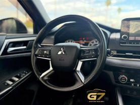 Mitsubishi Outlander - Thumbnail 20