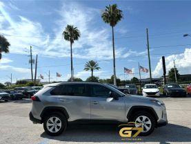 Toyota Rav4 - Thumbnail 6