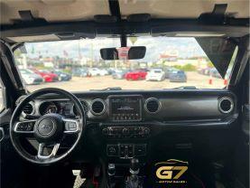 Jeep Wrangler Unlimited - Thumbnail 16