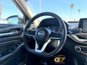 Nissan Altima - Thumbnail 16