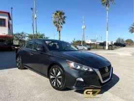 Nissan Altima - Thumbnail 8