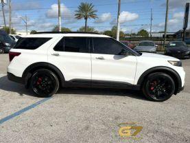 Ford Explorer - Thumbnail 5