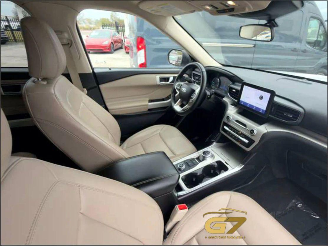 Ford Explorer - Thumbnail 17