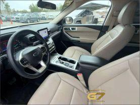 Ford Explorer - Thumbnail 9