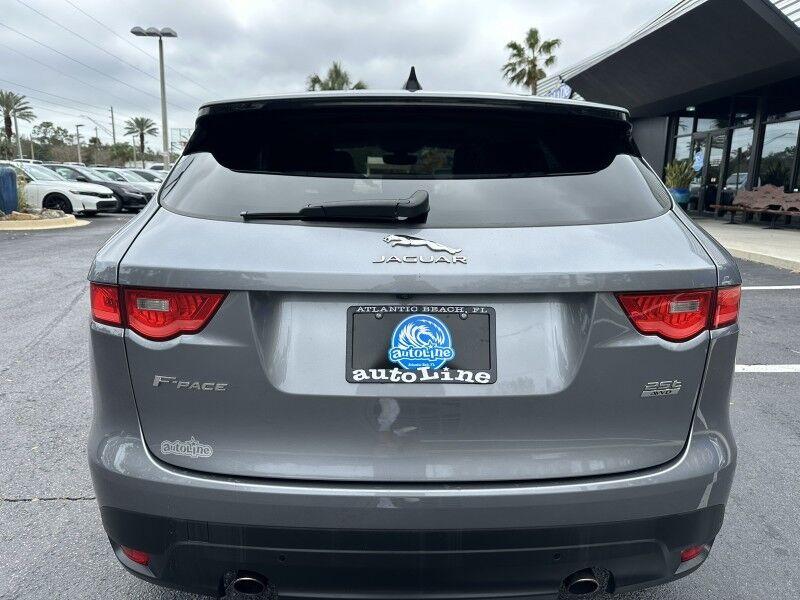 Jaguar F-PACE - Thumbnail 4