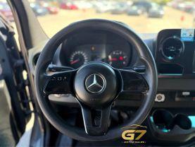 Mercedes-Benz Sprinter 2500 Crew - Thumbnail 18