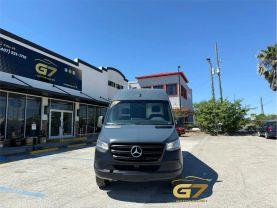 Mercedes-Benz Sprinter 2500 Crew - Thumbnail 3