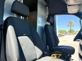 Mercedes-Benz Sprinter 2500 Crew - Thumbnail 20