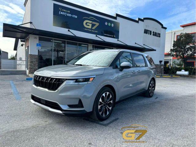 Kia Carnival - View 1