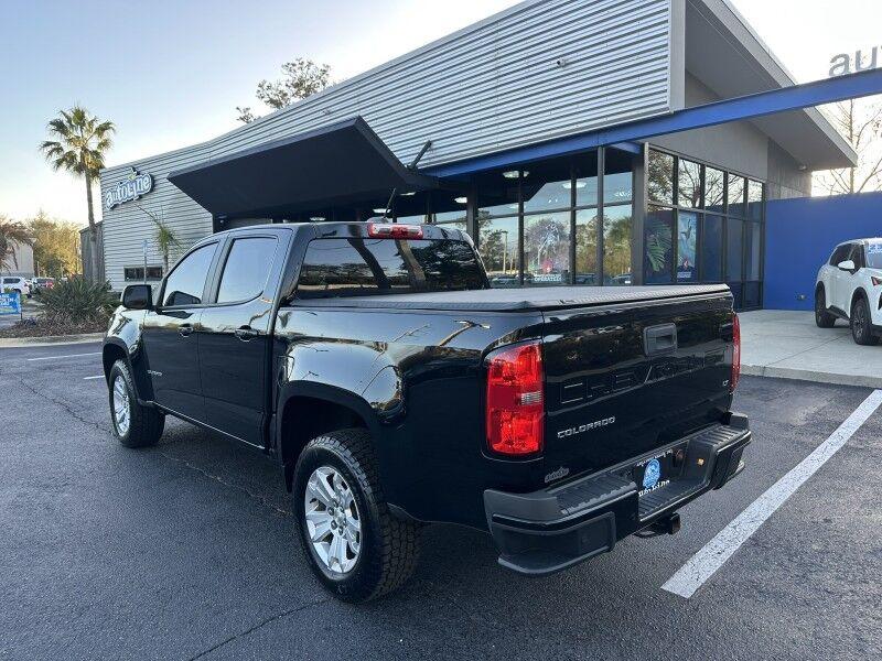 Chevrolet Colorado - Thumbnail 3