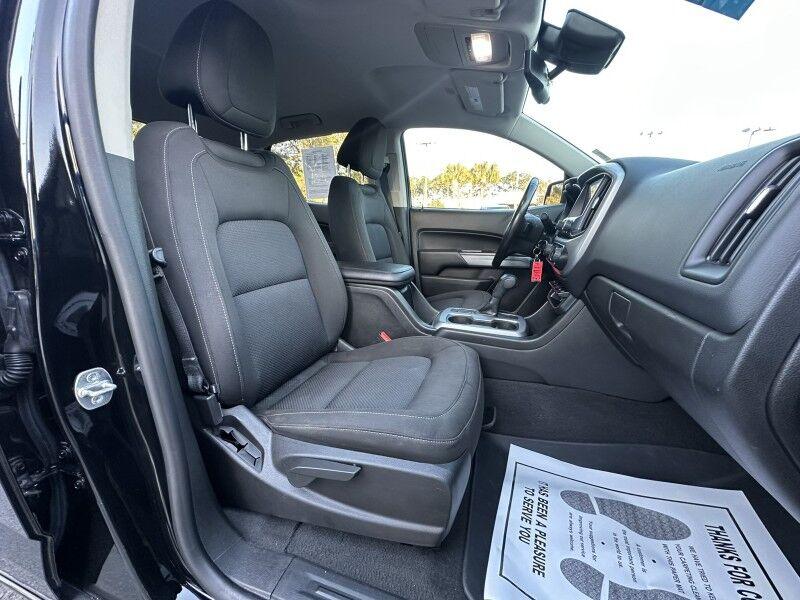 Chevrolet Colorado - Thumbnail 19