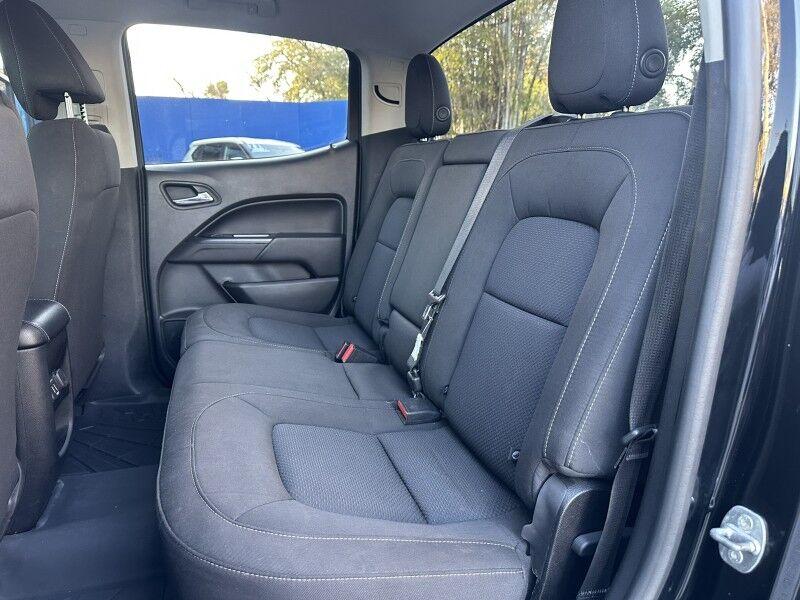 Chevrolet Colorado - Thumbnail 16