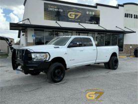 Ram 3500 Crew Cab - Thumbnail 2