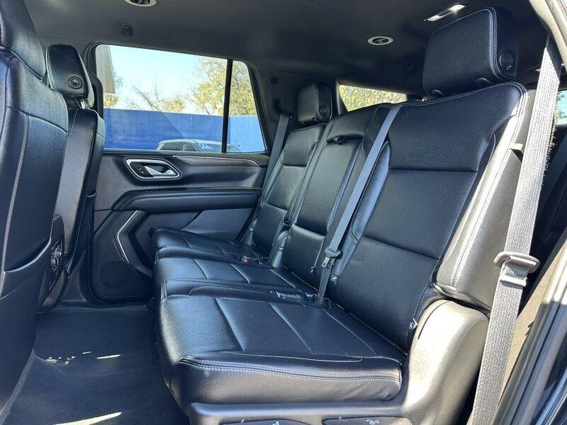 Chevrolet Tahoe - Thumbnail 16