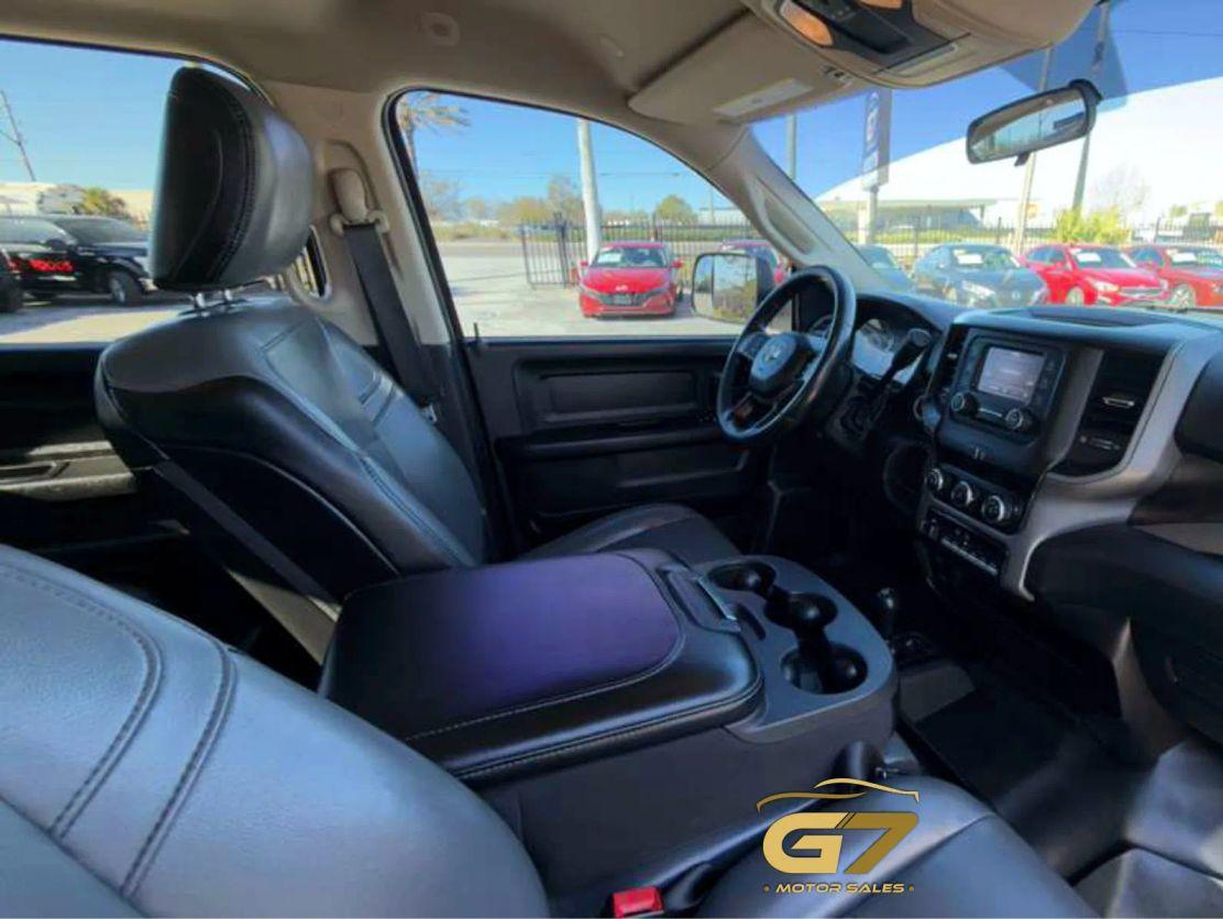 Ram 3500 Crew Cab - Thumbnail 16