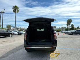 Chevrolet Suburban - Thumbnail 5