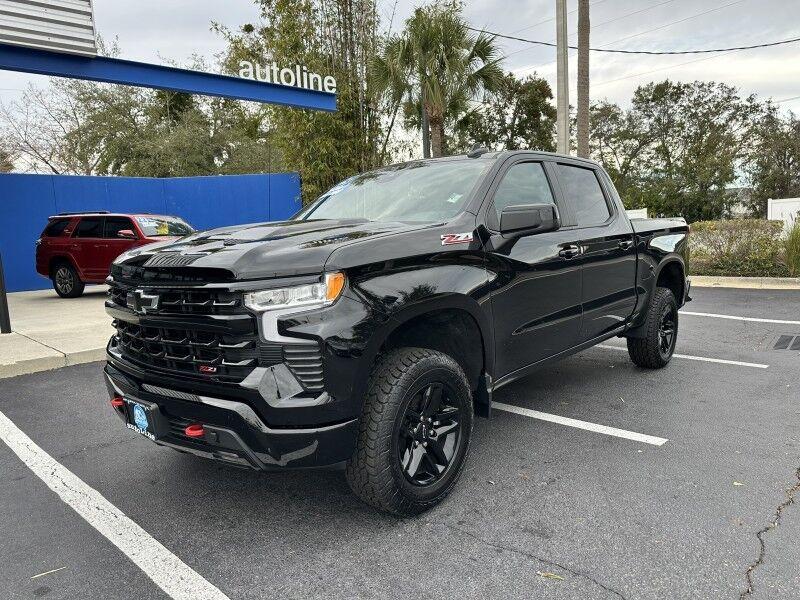 Chevrolet Silverado 1500 - View 1