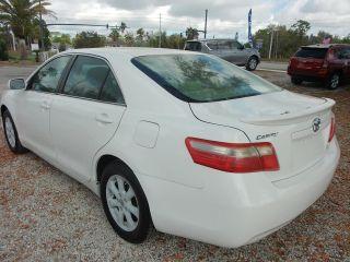 Toyota Camry - Thumbnail 13