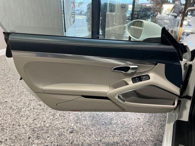 Porsche 718 Cayman Base | Longwood, Fl | Millenia Motors - Thumbnail 19