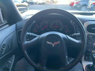 Chevrolet Corvette - Thumbnail 13