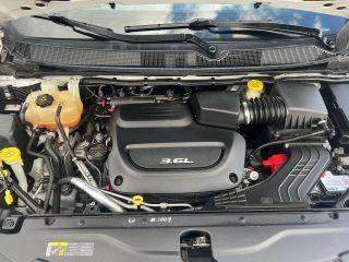 Chrysler Pacifica - Thumbnail 6