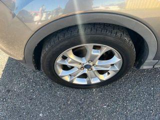 Ford Escape - Thumbnail 4