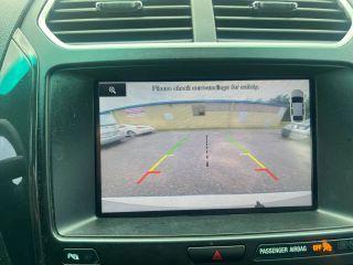 Ford Explorer - Thumbnail 16