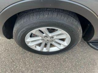 Ford Explorer - Thumbnail 6