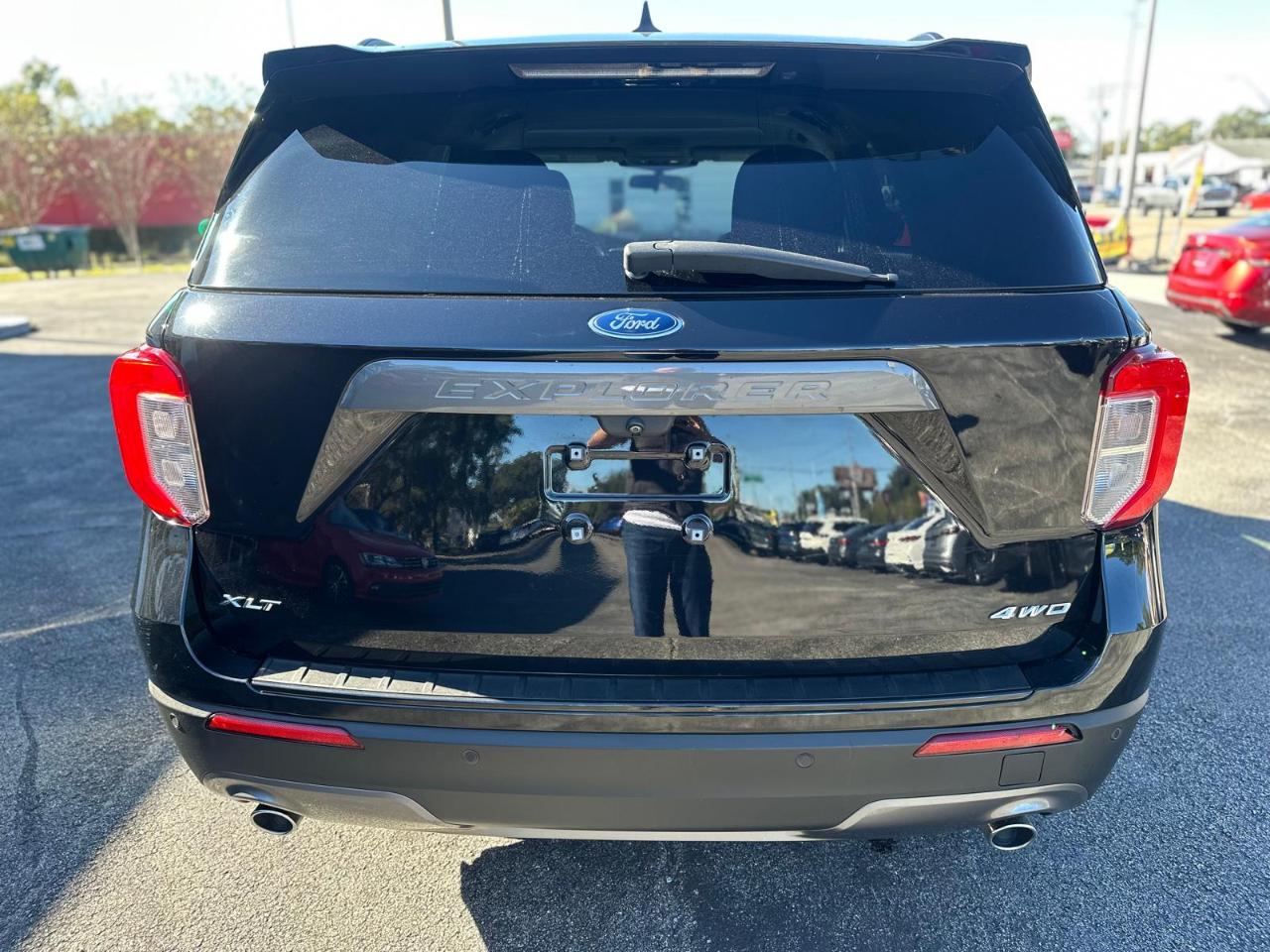 Ford Explorerxlt Awd - Thumbnail 8