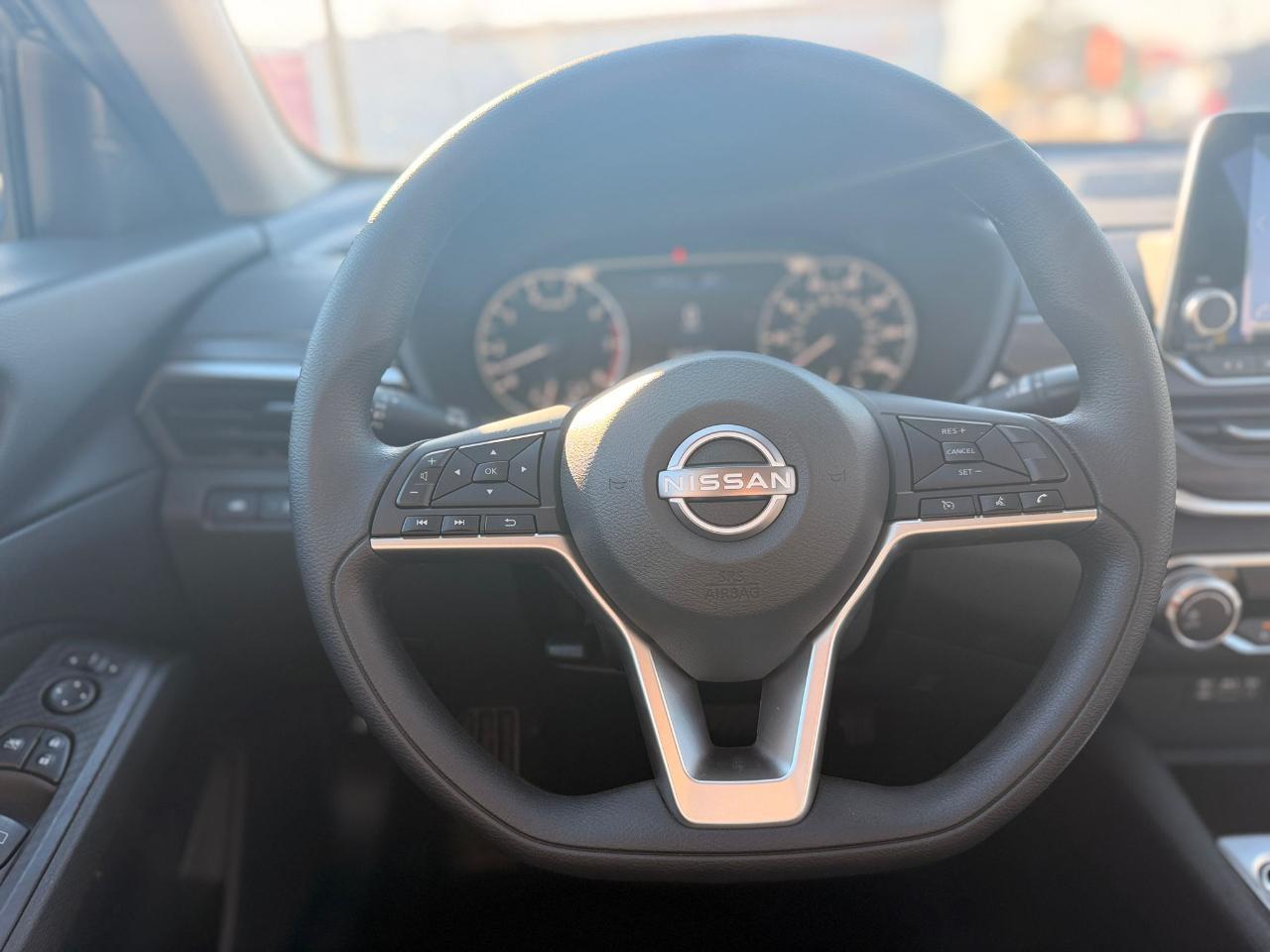 Nissan Altima2.5 Sv Awd - Thumbnail 18