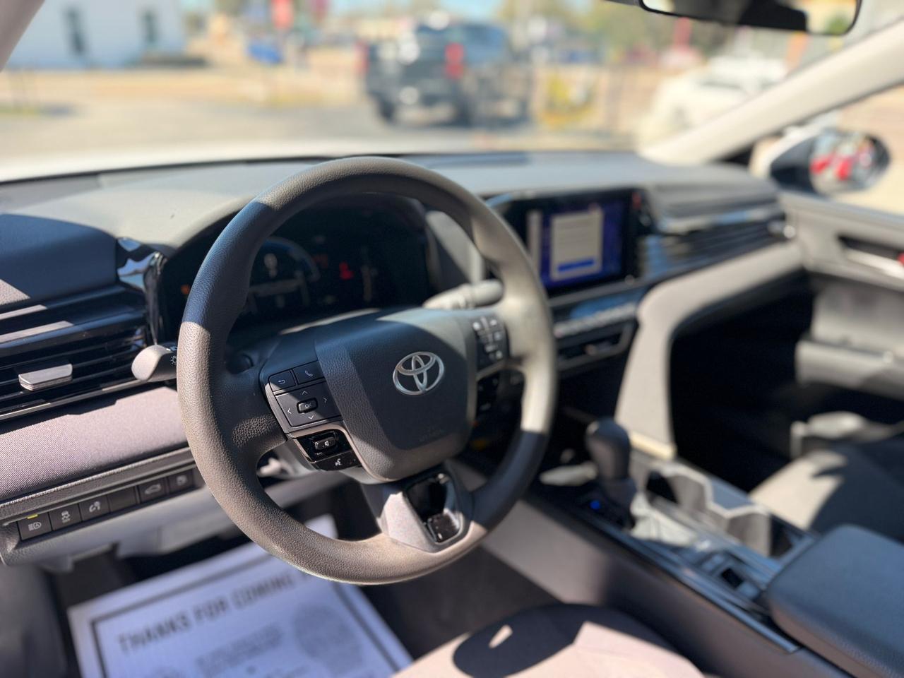 Toyota Camry Hybridle - Thumbnail 12