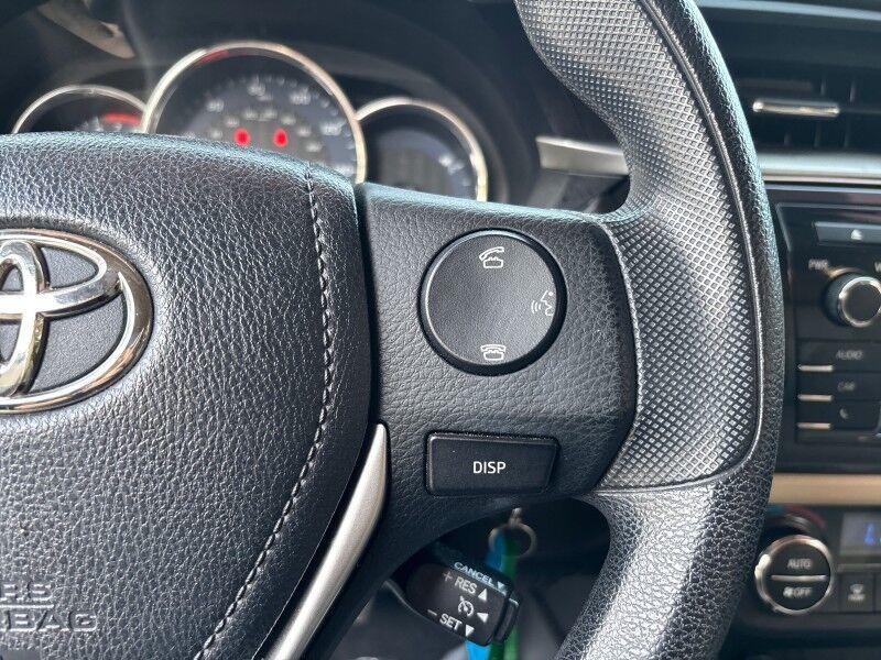 Toyota Corolla - Thumbnail 15