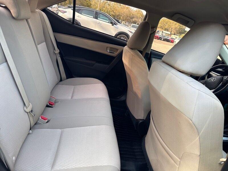 Toyota Corolla - Thumbnail 12