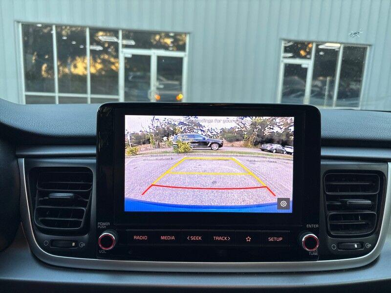 Kia Rio - Thumbnail 20