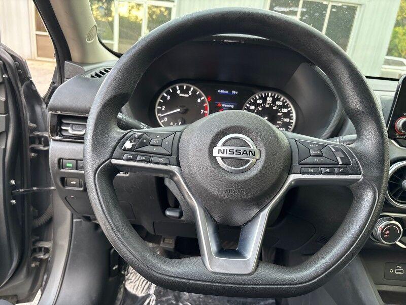 Nissan Sentra - Thumbnail 13