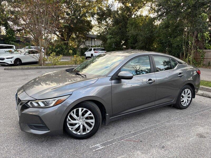 Nissan Sentra - Thumbnail 3