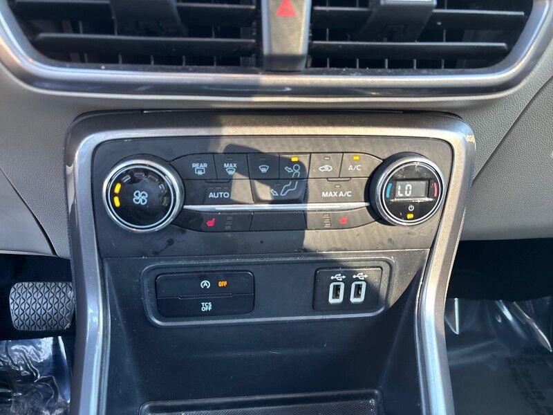 Ford EcoSport - Thumbnail 19