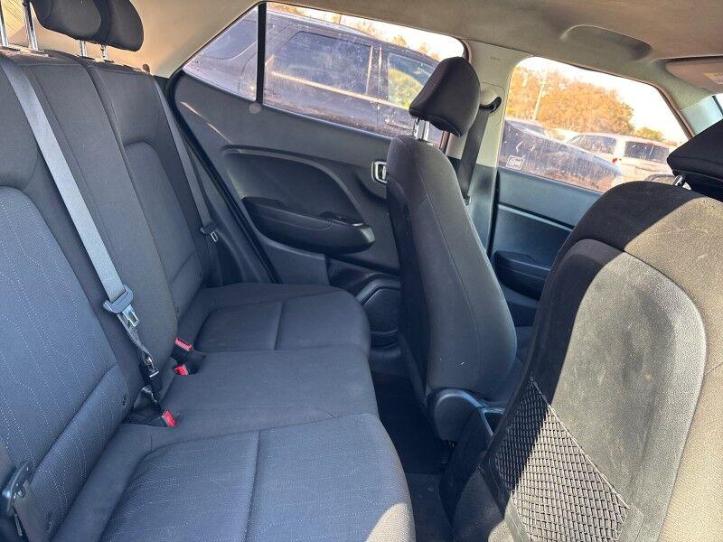 Hyundai Venue - Thumbnail 9