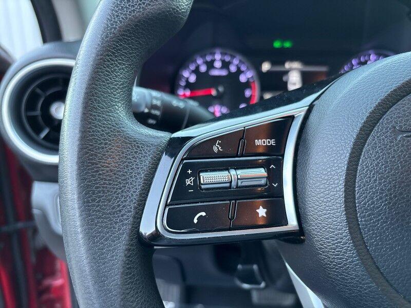 Kia Forte - Thumbnail 16