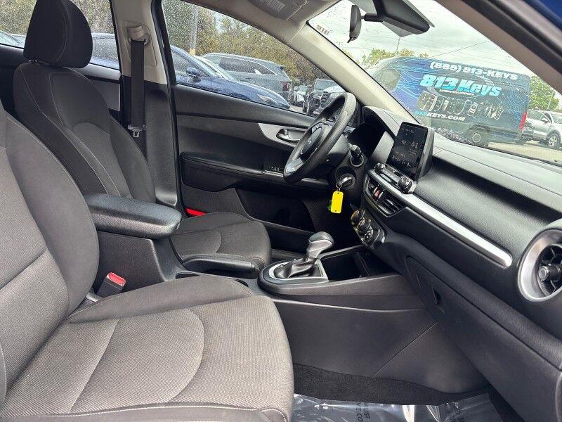 Kia Forte - Thumbnail 13
