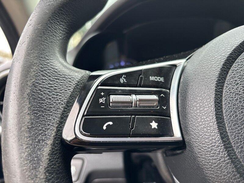 Kia Forte - Thumbnail 16