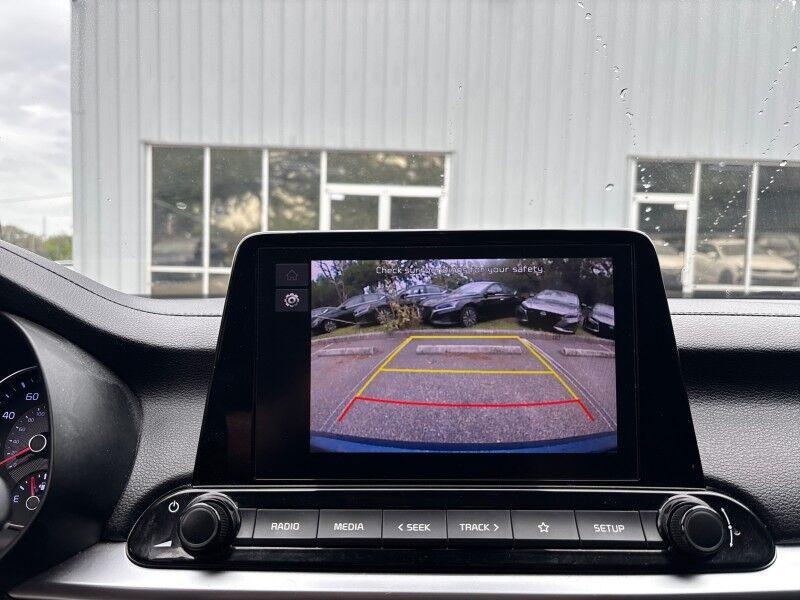 Kia Forte - Thumbnail 20